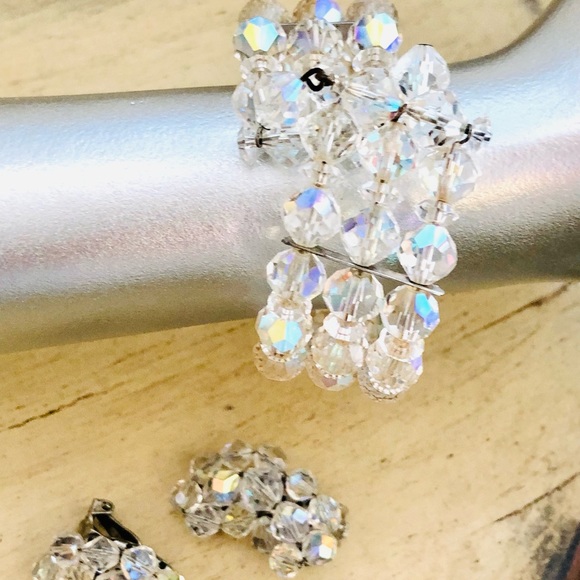 Vintage Aurora Borealis Jewelry lot - Picture 9 of 12